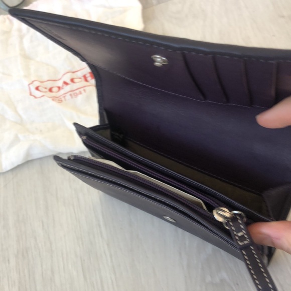 NWOT COACH Vintage Genuine Leatherware Medium Wallet Billfold, Chocolate Brown - Picture 12 of 16